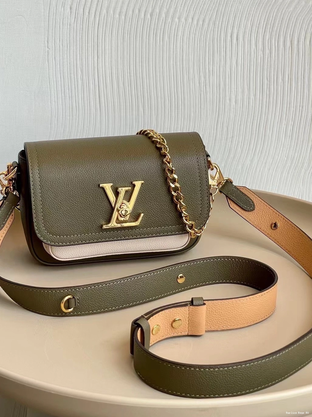 Affordable VUITTON LOCKME TENDER LOUIS 0801